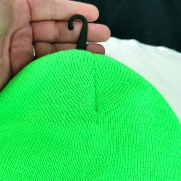 Neon green bling rhinestone beanie - Picture 3 of 4